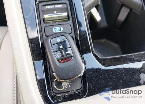 2024 Honda Accord Hybrid Ex-L from USA, damaged, VIN 1HGCY2F60RA054324